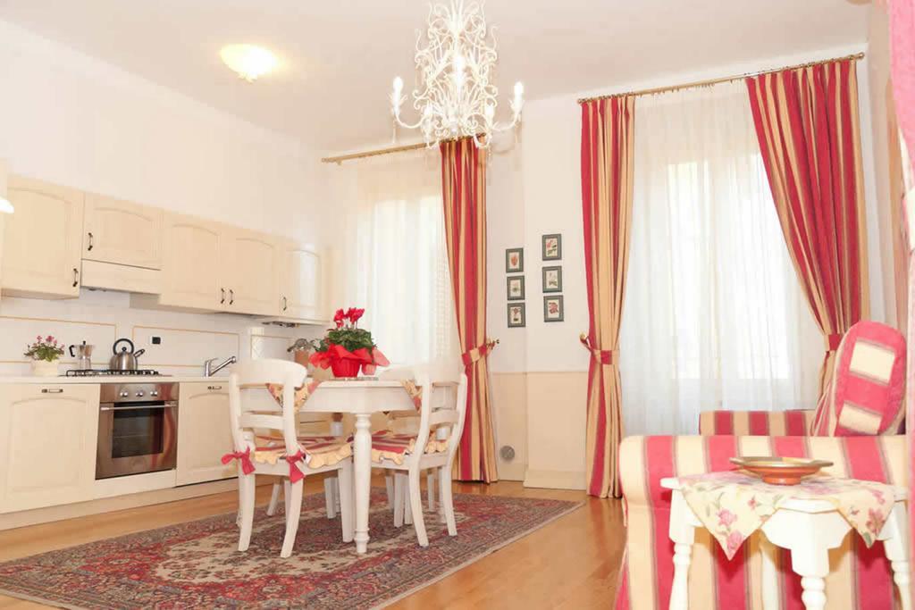 Apartments In Pistoia Chambre photo