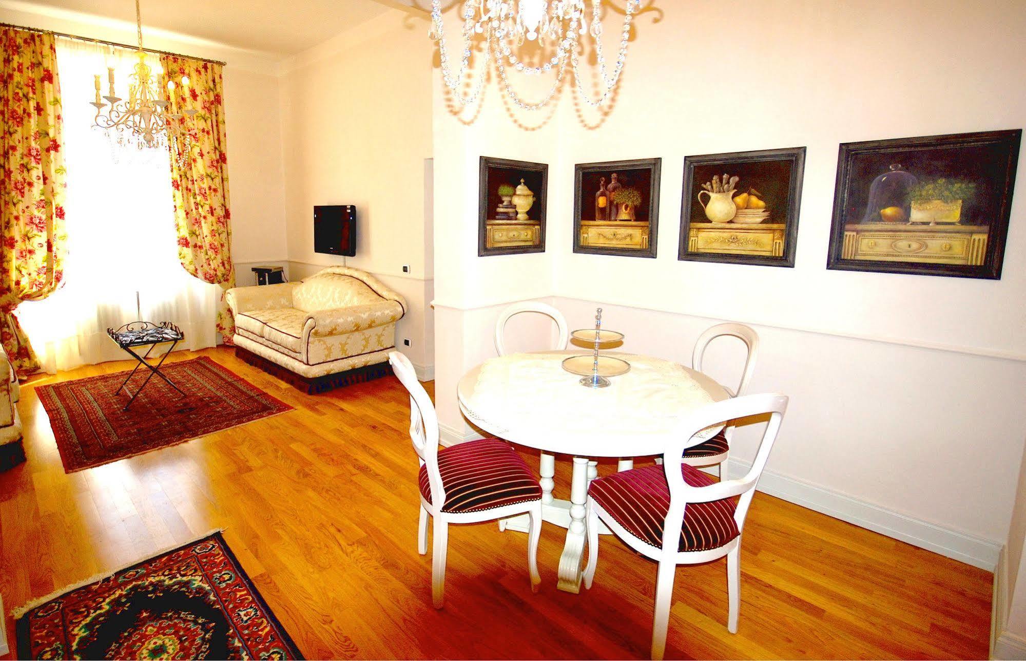 Apartments In Pistoia Extérieur photo