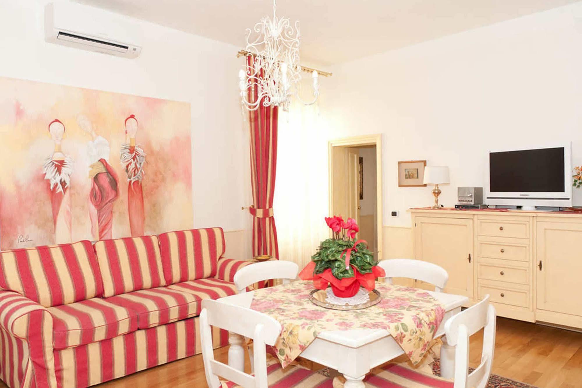 Apartments In Pistoia Extérieur photo
